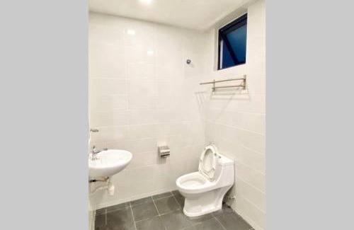 Kampung Bukit Dukong Apartment | Landmark Residence 2, High Floor with Nice View, Free Parking, TVbox.