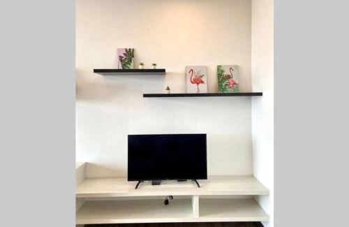 Kampung Bukit Dukong Apartment | Landmark Residence 2, High Floor with Nice View, Free Parking, TVbox.