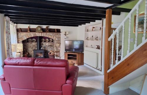 Honiton House | Lane End Cottage