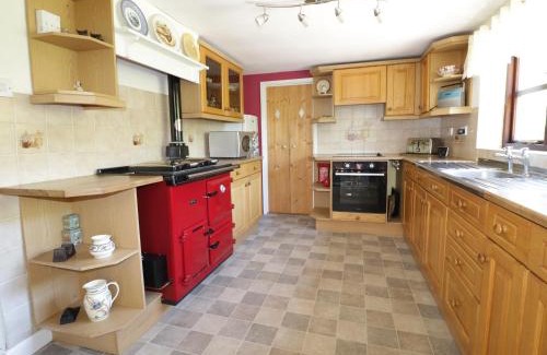 Honiton House | Lane End Cottage