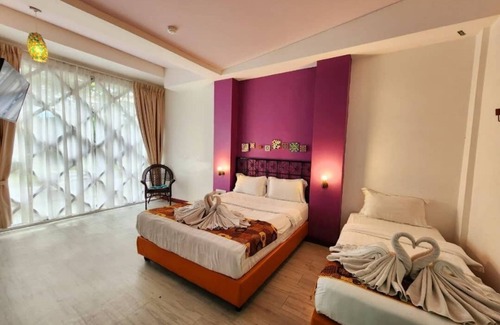 Taman Mewah Hotel | Langit-Langi Hotel Port Dickson
