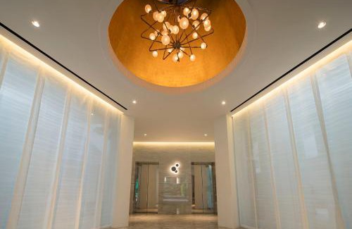 Somerset Apartment | Lanson Place Winsland, Singapore
