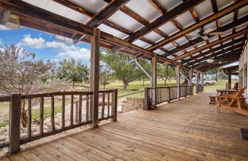 Sabinal House | Lantana Lodge
