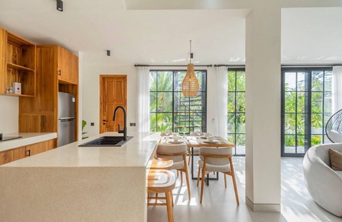 Singakerta Villa | Lantang Villa - Two Bedroom Villa, Sleeps 4