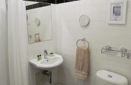 Leith House | Lantern Guest House