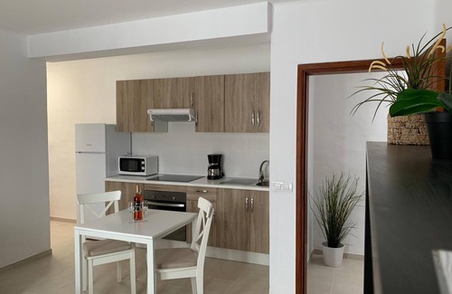 Charco del Palo Apartment | Lanzarote - Relax in the beautiful tranquil Charco del Palo just sun and sea