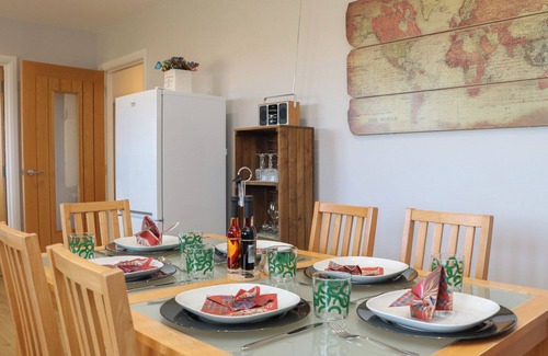 Homore Cottage | LAPWING COTTAGE, pet friendly in Daliburgh, Isle Of South Uist
