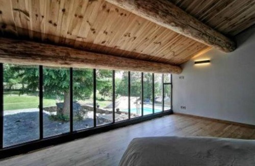 Saint-Etienne-Lardeyrol Bed & Breakfast | Laraire