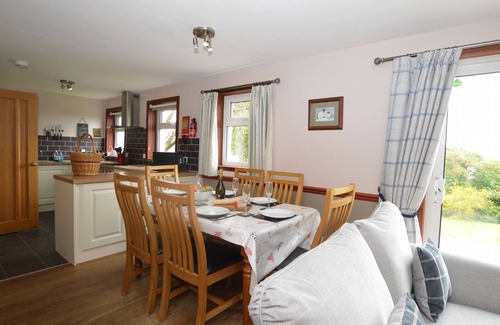 Kilmun Cottage | Larch Cottage, country location near Dunoon, loch views