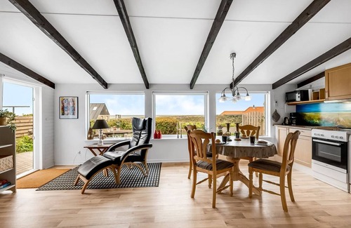 Trans Apartment | "Larentius" - 200m from the sea by Interhome