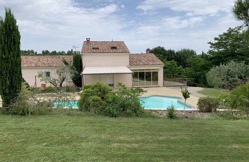 Saint-Barthelemy-dAgenais Villa | Large, comfortable villa