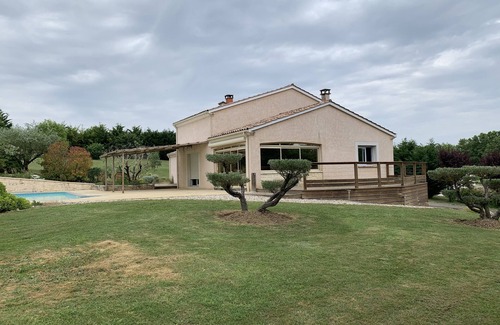 Saint-Barthelemy-dAgenais Villa | Large, comfortable villa