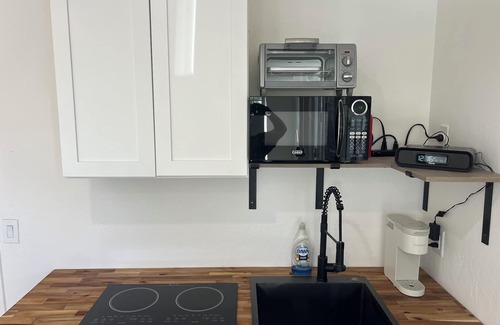 Dynamite Ranch Apartment | Large 1-bedroom apartment with Flex Room - Cave Creek with Yard