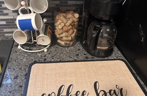 Pasadena Apartment | Large 1 bedroom house. Covered parking in a safe area. WiFi. Tv in every room!