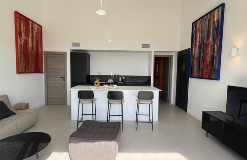 Le Rayol Apartment | Large 2-room apartment with panoramic sea view
