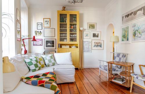 Gamla Stan Apartment | Large 2BR in Central Gamla Stan