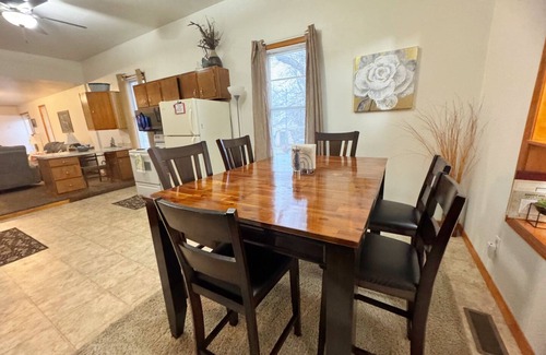 Great Falls Condo | Large 3 bedroom Great Falls get away