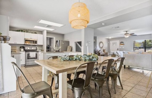 North San Antonio - SAT House | Large 3 bedroom home with game room