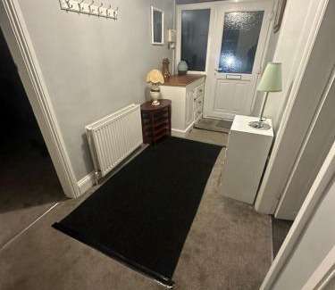 Nottingham Apartment | Large 3 bedroom house