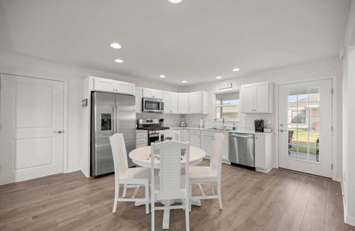 Sumter County House | Large 3 bedroom with Golf Cart!