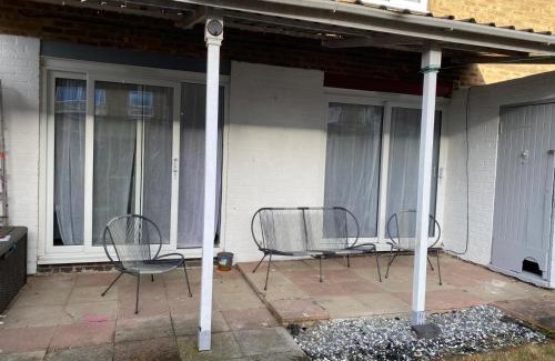 Harlow House | Large 3BR House with Garden in Harlow, Essex
