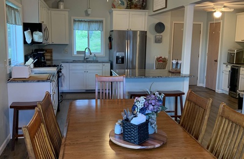 Minong House | Large 6 BR home on clean lake in Northern WI