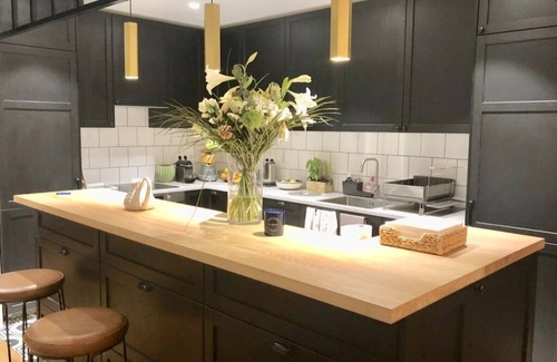 Sete Apartment | LARGE air-conditioned family APARTMENT in the royal setting