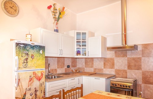 Velva Apartment | Large Apartment in a splendid quiet area - seaview