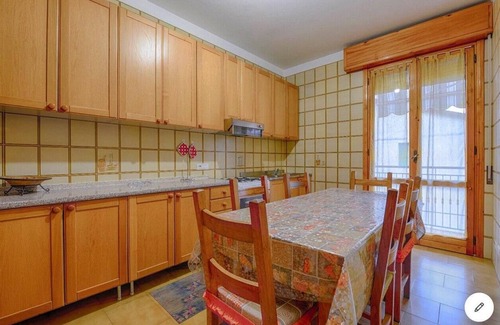 Buon Pastore-Sant'Agnese-San Damaso Apartment | Large apartment, rents to companies only. Not far from the center