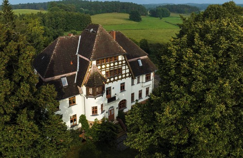 Bruel Apartment | Large apartment with 210 sqm for up to 10 people in country house villa