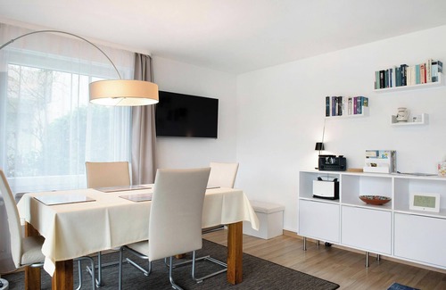 Meersburg Condo | Large apartment with wonderful south-facing terrace and large garden