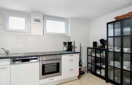 Meersburg Condo | Large apartment with wonderful south-facing terrace and large garden