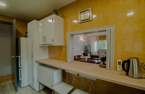 Puigcerda Apartment | Large apartment with direct access to the garden, near Lake Puigcerdà