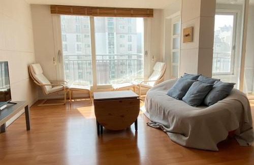 Bundang-gu Apartment | Large Apt, Awesome nature nearby, Pangyo