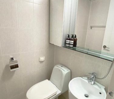 Bundang-gu Apartment | Large Apt, Awesome nature nearby, Pangyo