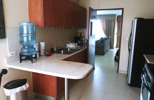 El Cangrejo Apartment | Large Apt. - Center Of El Cangrejo in Panama City! 3 Bedrooms/3.5 Baths