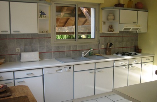 Treignac House | Large bright house away from the Bourg de Treignac on the edge of the forest.