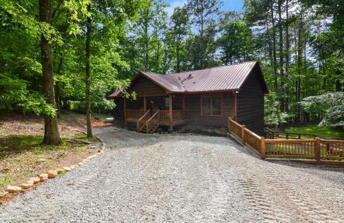 Ellijay House | Large Cabin to Enjoy in Coosawattee River Resort