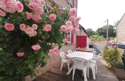 La Celle-Dunoise House | Large-capacity gite for up to 14 people