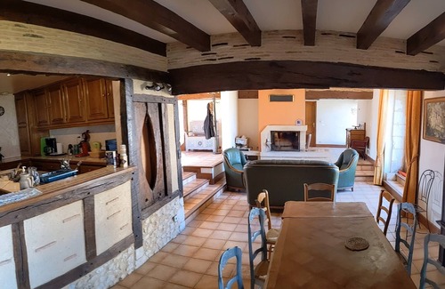 Neuvic House | Large-capacity vacation gîtes (25 pers): Chartreuse d'Ossimpont
