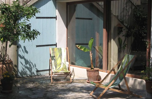 Saint-Gely-du-Fesc Apartment | Large charming studio with garden in a village house