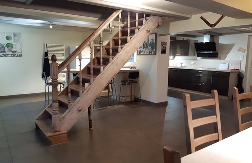 Grosne Cottage | Large, comfortable 5-bedroom country gîte!