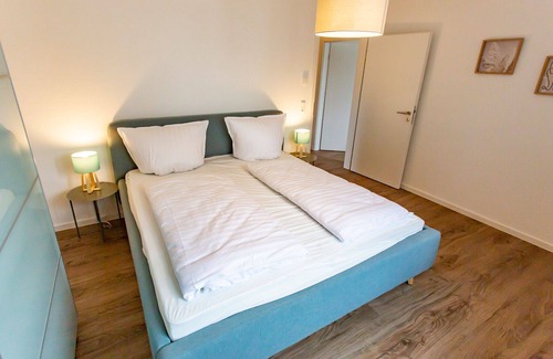 Mietersheim Apartment | Large COZY 4-room apartment with balcony *near Europa Park*