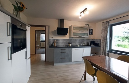 Echenbrunn Apartment | Large vacation apartment in a fantastic hillside location, 5 pers. close to LEGOLAND®