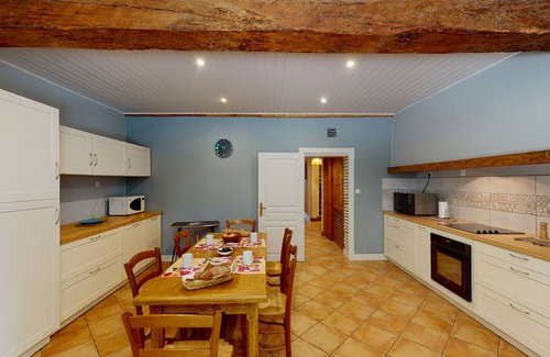 Feugarolles House | Large detached house with park, pool and spa.
