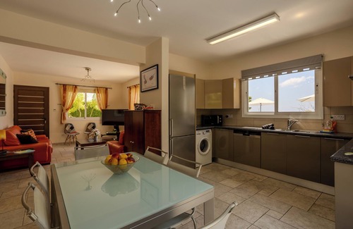 Pegeia Villa | Large Detached Villa with Private Pool and Sea Views - VILLA ALMAR