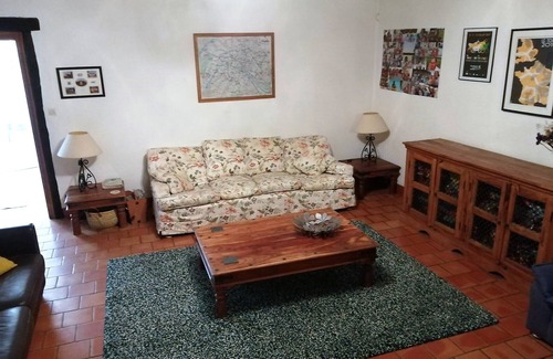 Saint-Jean-de-Duras Other | Large family and pet friendly farmhouse with substantial grounds & swimming pool
