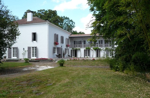 Saint-Martin-d'Oney House | Large family home in the heart of the Landes accessible to 20 people