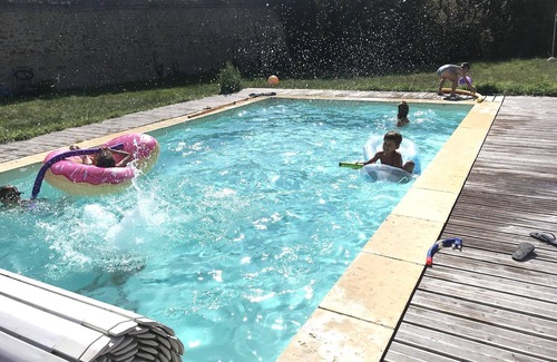 Tillieres-sur-Avre House | Large family house with heated swimming pool