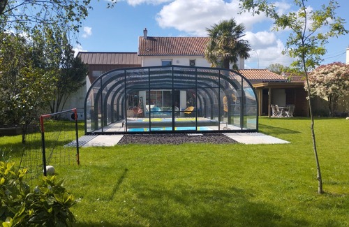 Vertou House | Large family home 245m² near Nantes with heated indoor pool